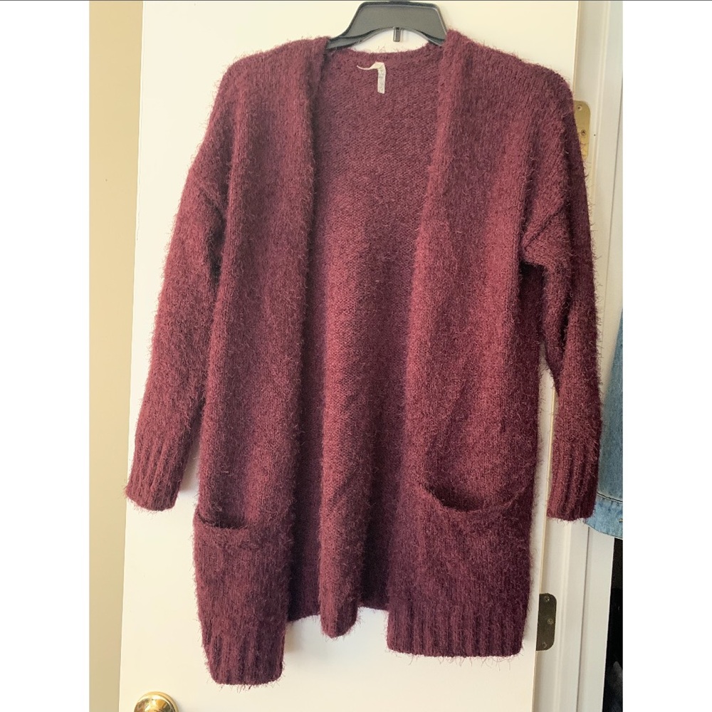Size XL fuzzy cardigan sweater